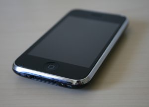 Sim-Karte einlegen beim iPhone 3GS